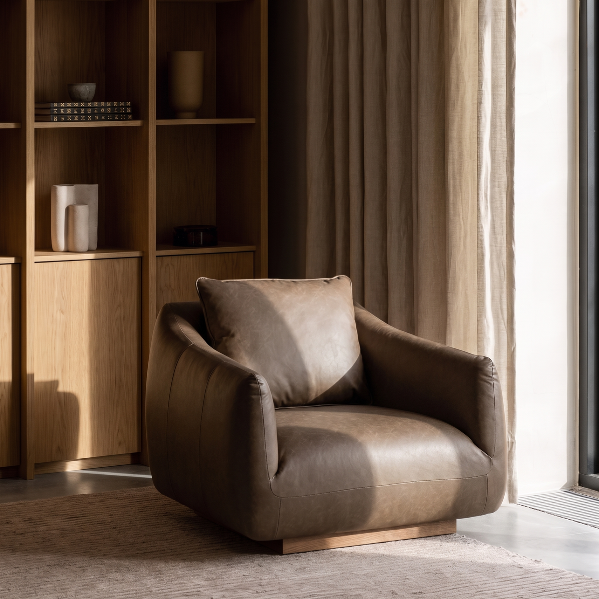 Rice Club Chair